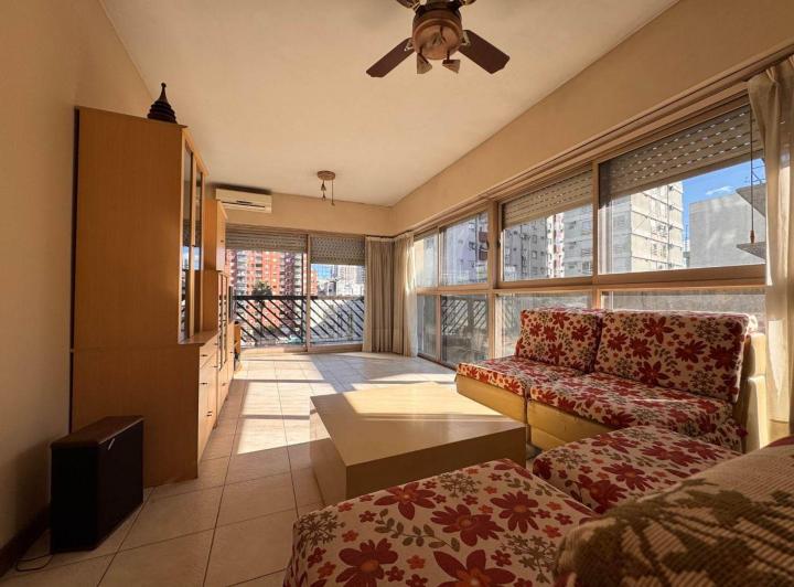 Departamento · 50m² · 2 Ambientes · 1 Cochera