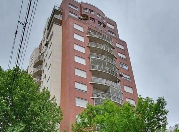 Departamento · 57m² · 3 Ambientes · 1 Cochera
