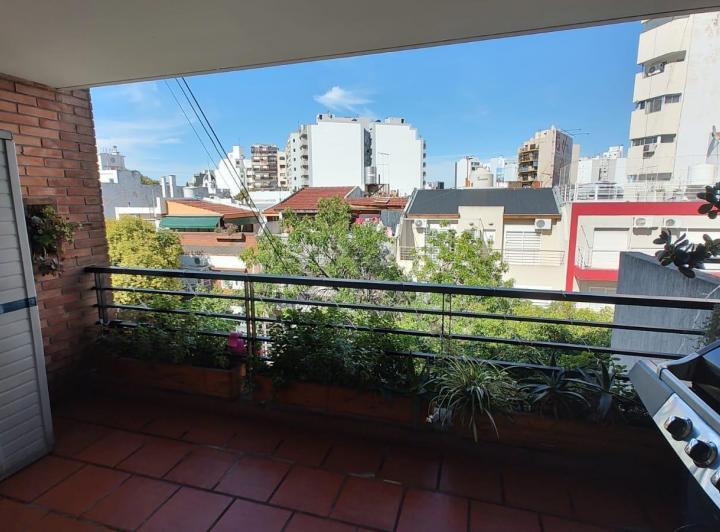 Departamento · 50m² · 2 Ambientes · 1 Cochera