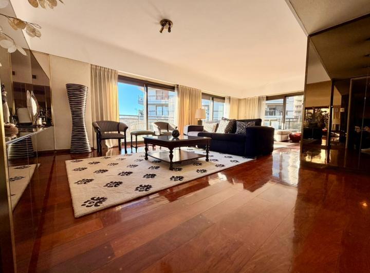 Departamento · 189m² · 5 Ambientes · 2 Cocheras