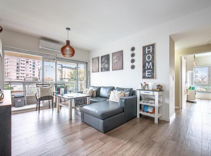 Departamento · 93m² · 4 Ambientes · 1 Cochera