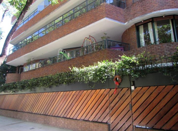 Departamento · 267m² · 4 Dormitorios · 2 Cocheras