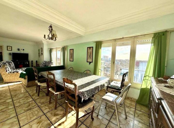 Departamento · 104m² · 5 Ambientes