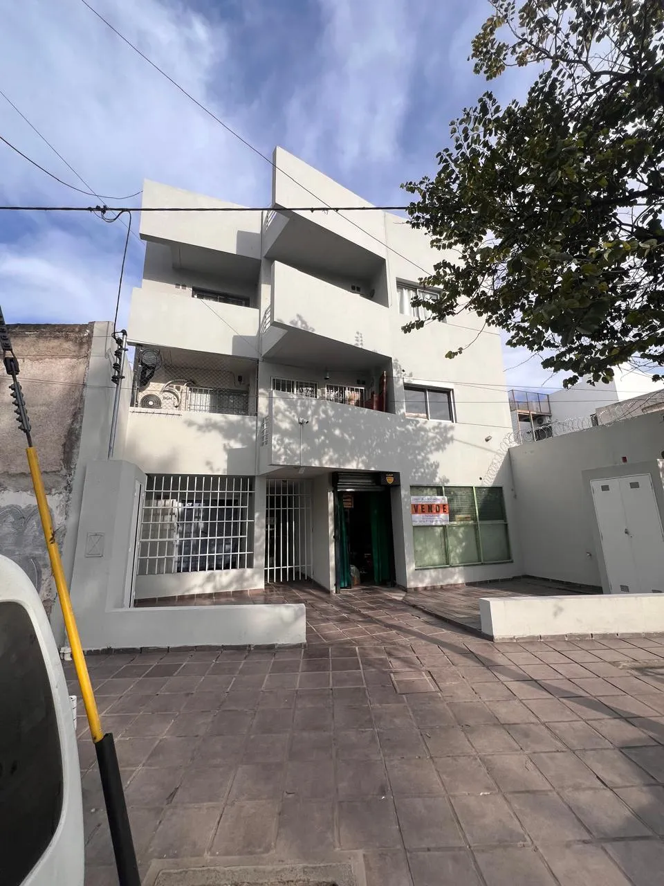 COFICO LOCAL EN VENTA SOBRE BV LOS ANDES