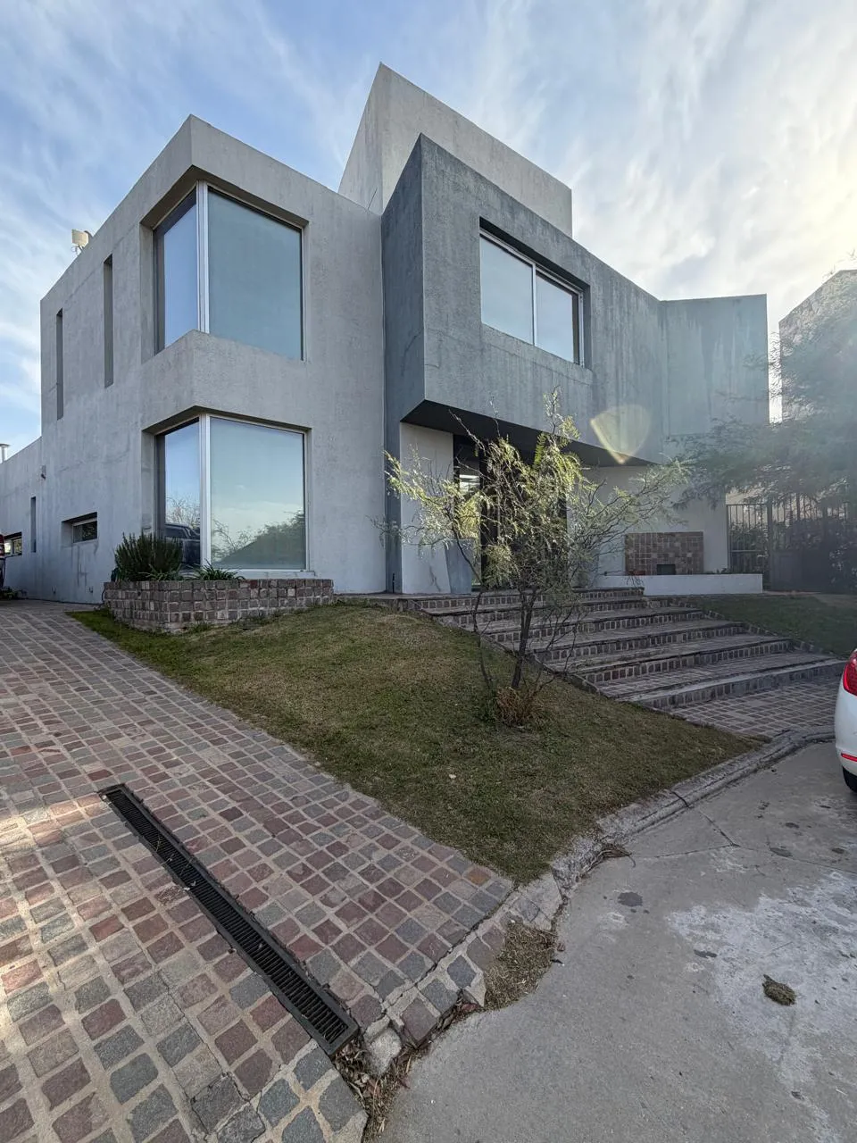 VENTA CASA 3 DORM  2 PLANTAS VALLE ESCONDIDO EL PRADO