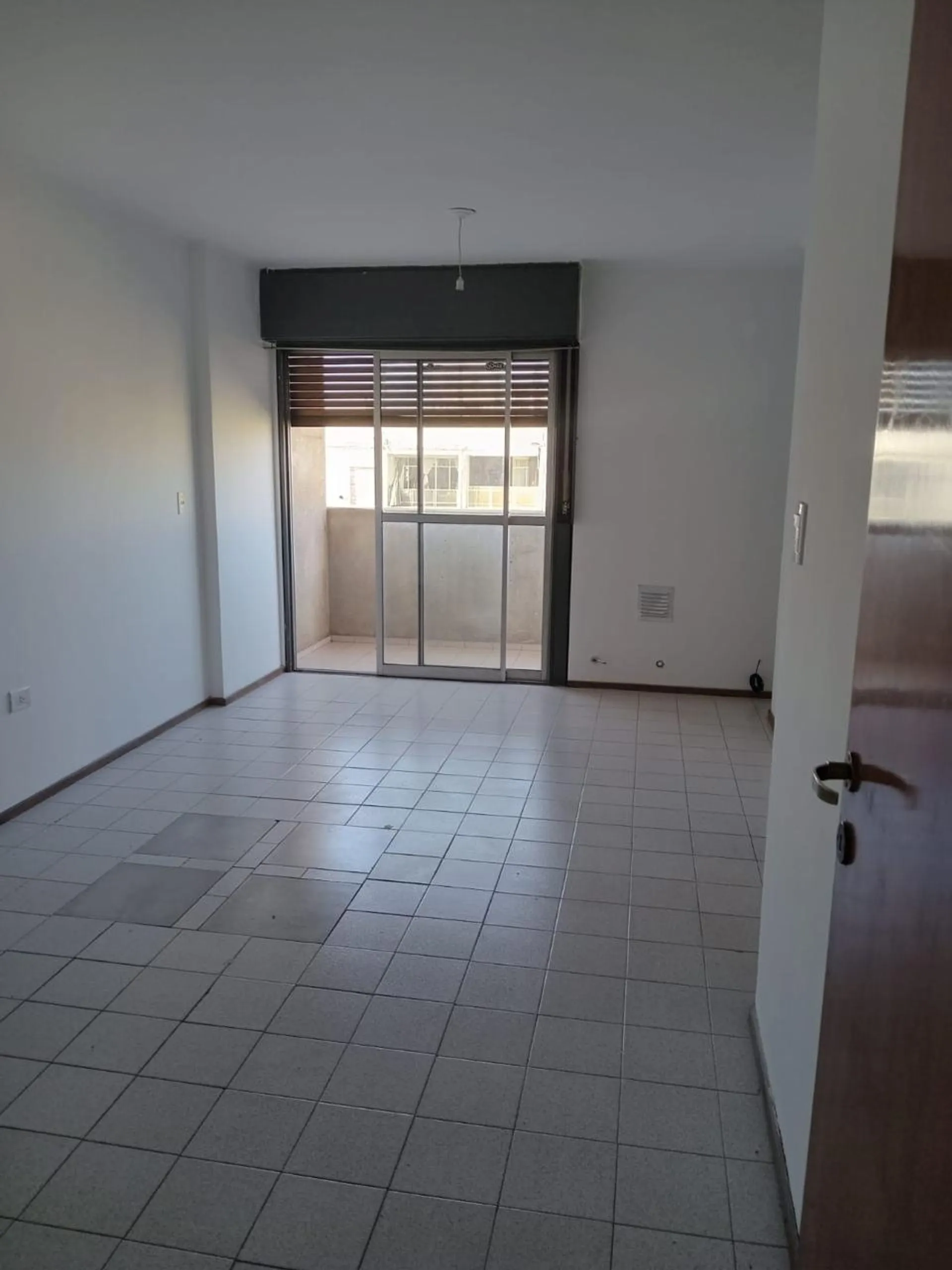 DEPARTAMENTO CENTRO CORDOBA 2 DORMI BALCON PISO 9º AV COLON COMPLEJO CINERAMA A MTS NUEVA CORDOBA VENTA