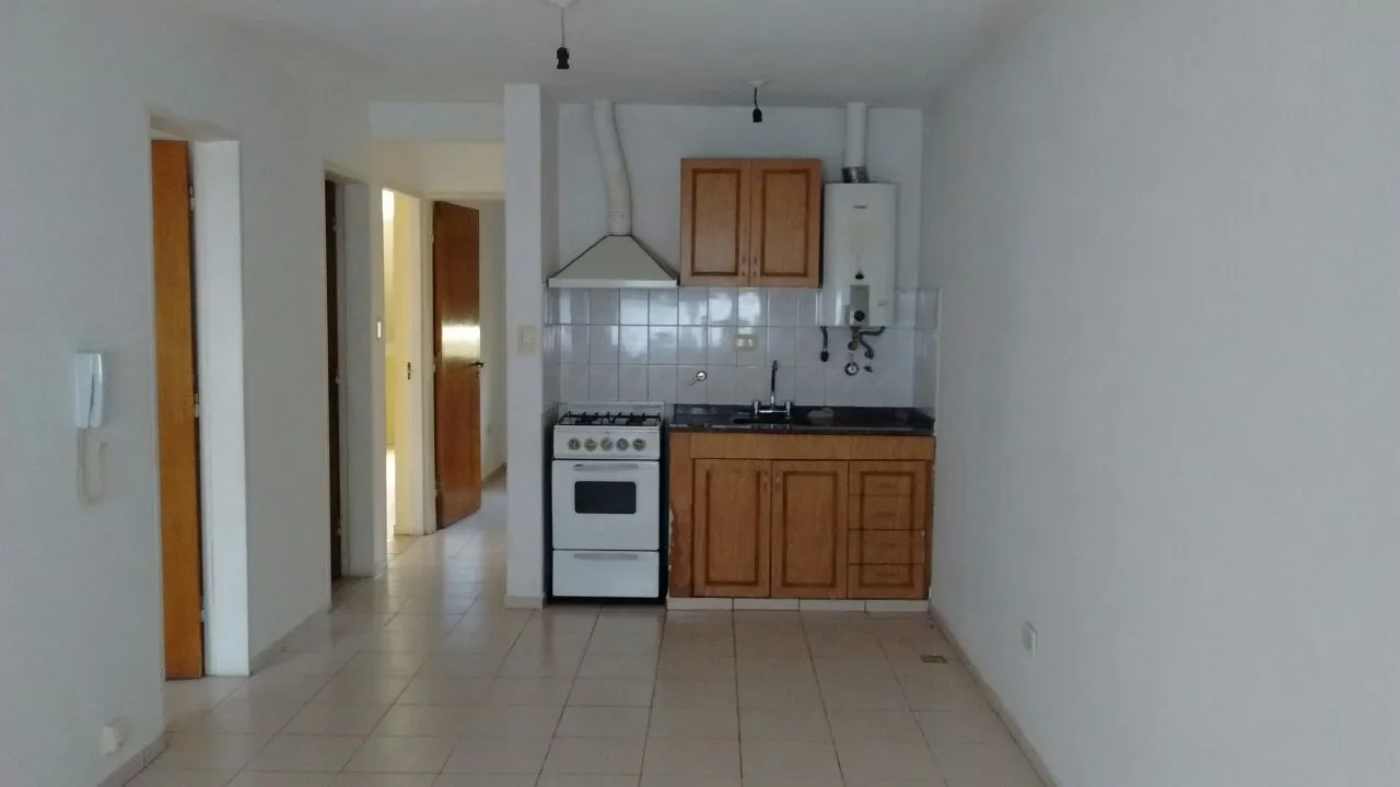 "Alfonso & Vallilengua INMUEBLES" ofrece en Alquiler Departamento de 2 dormitorio B° Alto Gral. Paz