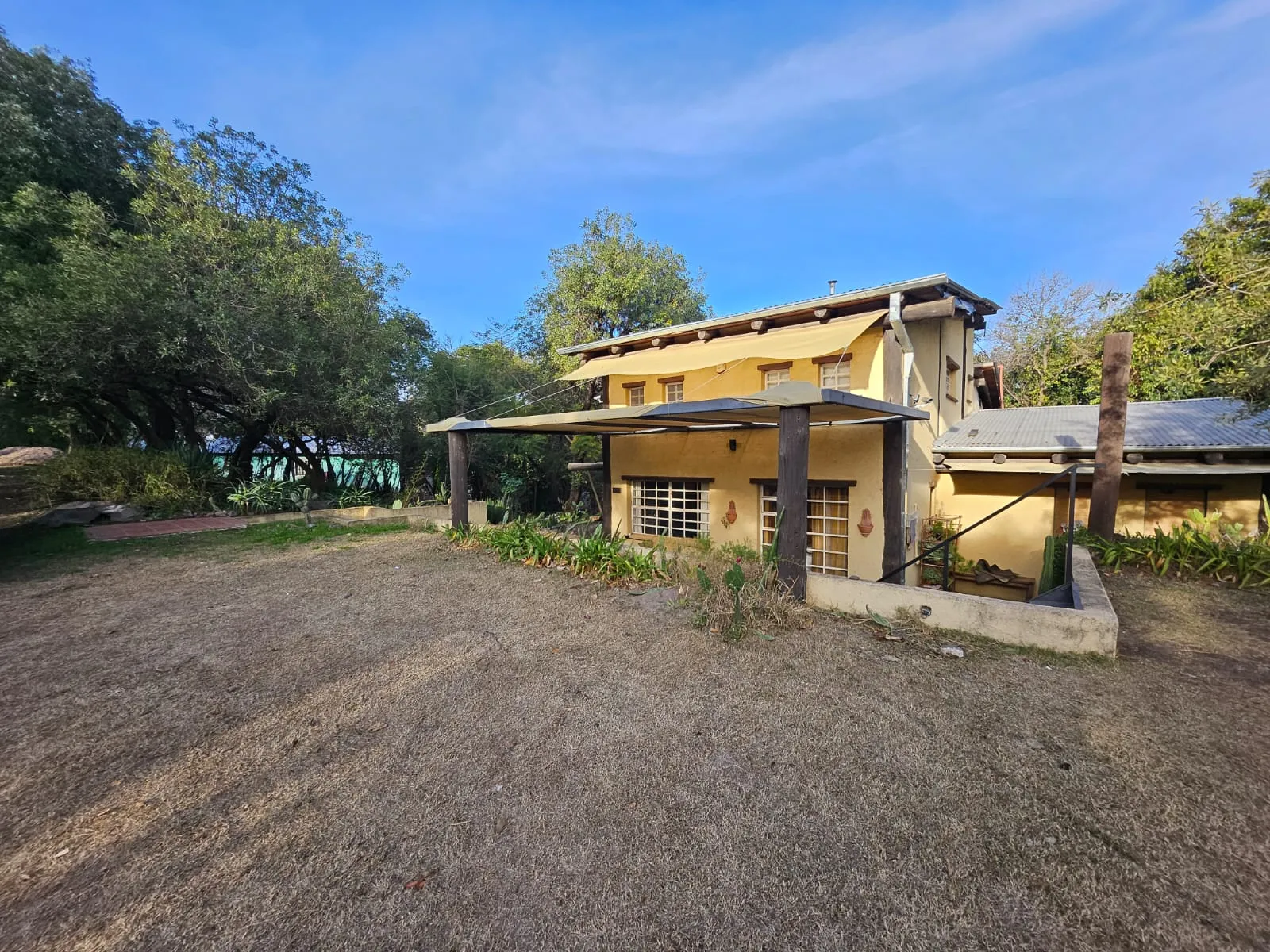 Venta Casa Amoblada-3 Dormitorios-Unquillo-Sierras Chicas