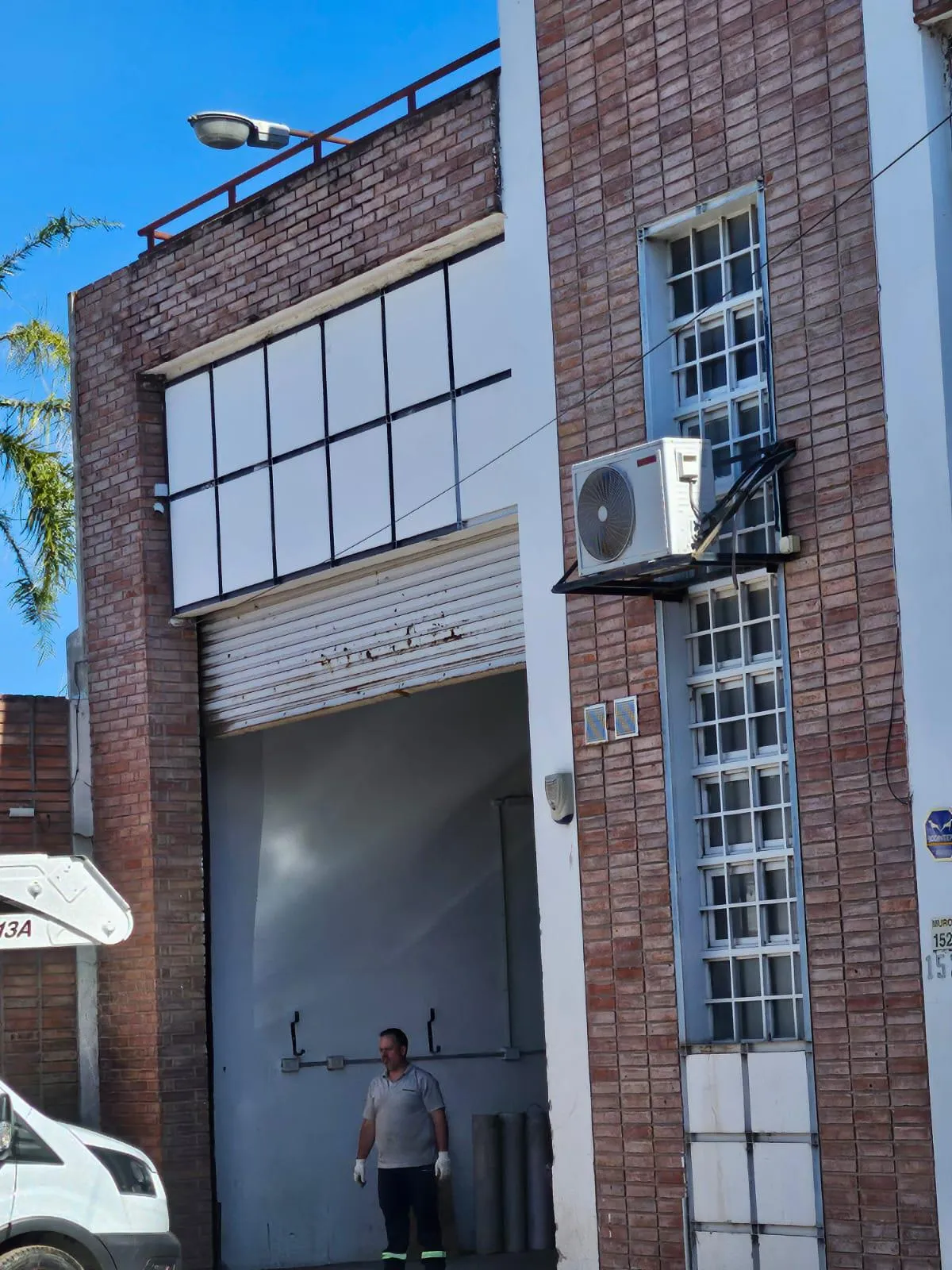 Venta Galpón B Crisol- a 200 mts de Av. .Revolución de Mayo