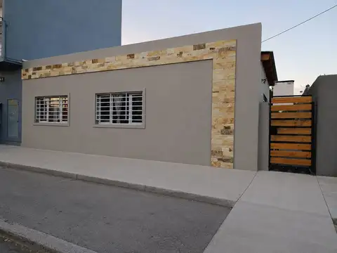 Casa en Venta en General Roca, Río Negro