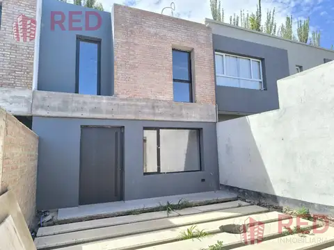 PH en Venta en Centenario, Confluencia
