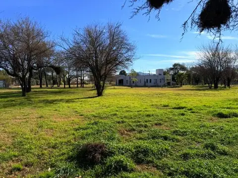 Terreno en Venta en La Falda del Carmen, Santa María