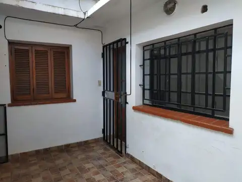 Casa en Alquiler en Cinco Esquinas, Rosario