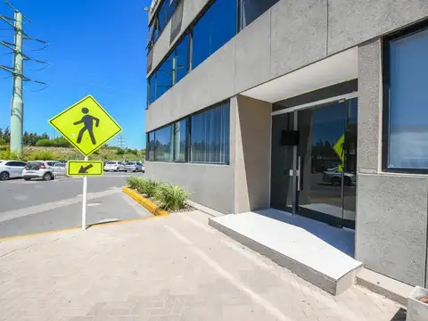 Oficina en Alquiler en Fisherton, Rosario