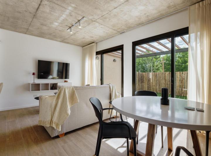 Casa · 81m² · 4 Ambientes · 1 Cochera