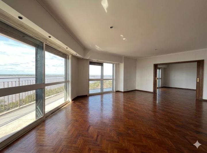 Departamento · 246m² · 11 Ambientes · 1 Cochera