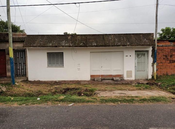 Casa · 75m² · 5 Ambientes · 1 Cochera