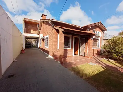 Casa en Venta en Burzaco, Partido de Almirante Brown