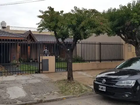 Casa en Venta en El Palomar, Partido de Morón