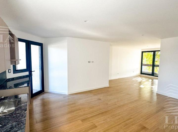 Departamento · 69m² · 4 Ambientes · 1 Cochera
