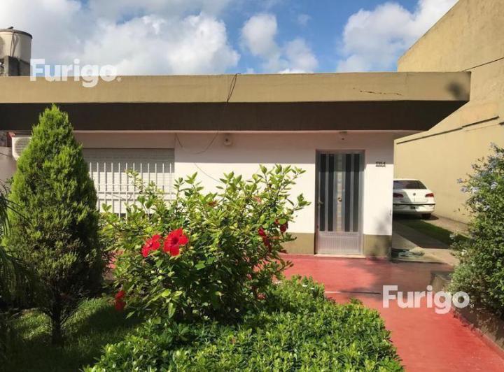 Casa · 191m² · 5 Ambientes · 1 Cochera