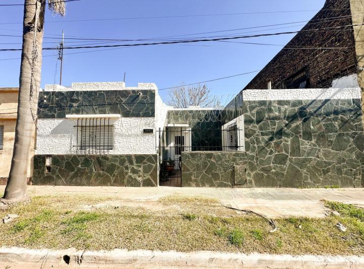 Casa · 125m² · 8 Ambientes