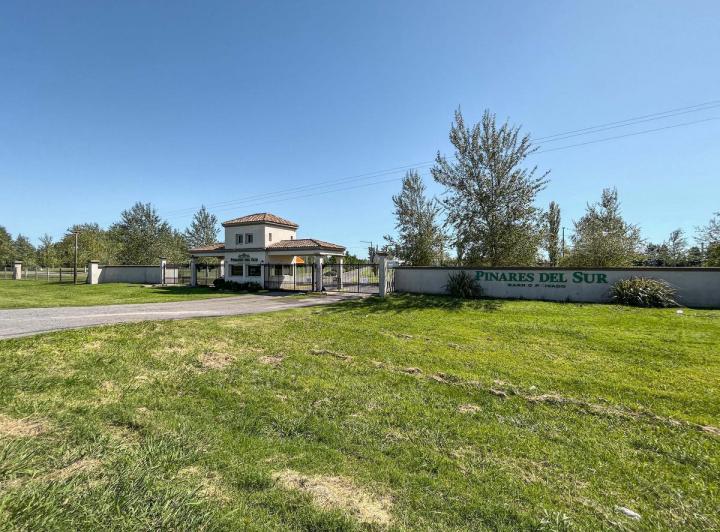 Terreno · 301m²
