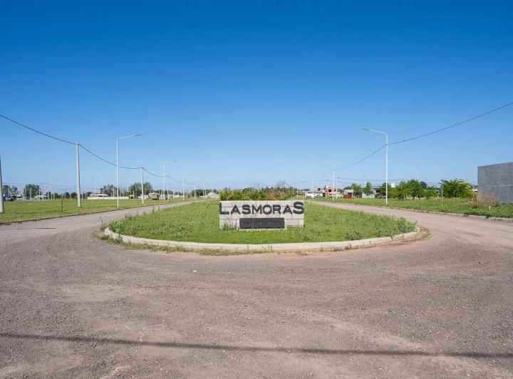 Terreno · 300m²