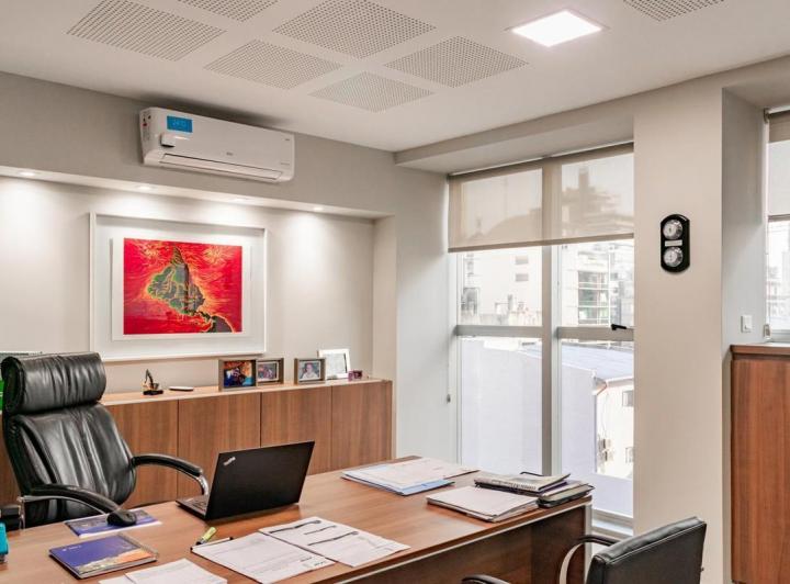Oficina comercial · 160m² · 1 Ambiente · 1 Cochera