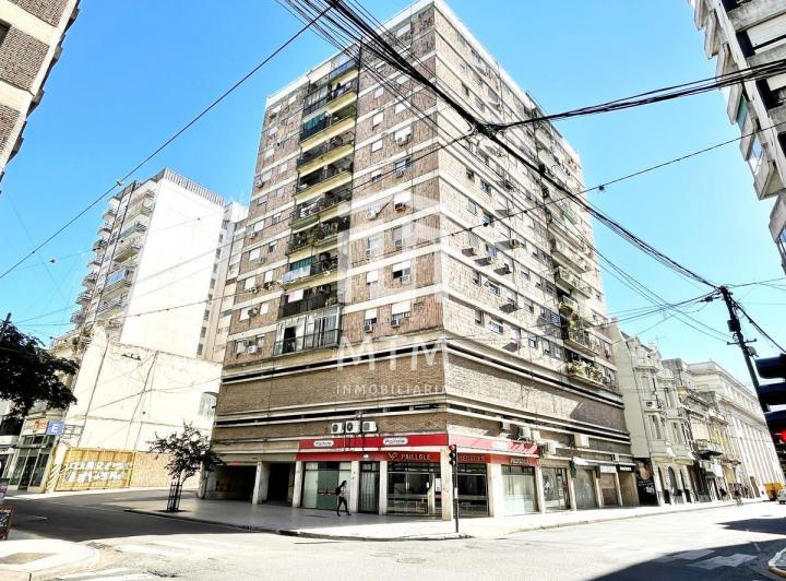 Departamento · 83m² · 5 Ambientes · 1 Cochera