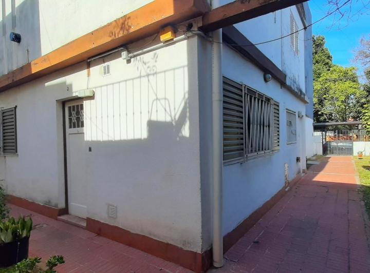 Casa · 70m² · 6 Ambientes