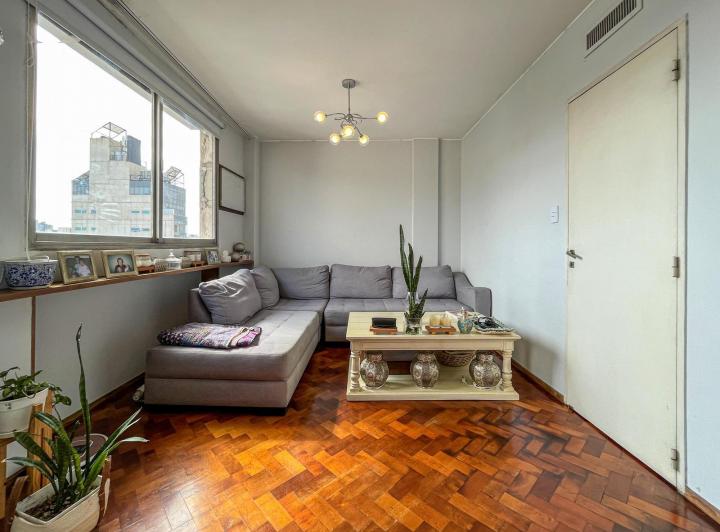 Departamento · 127m² · 8 Ambientes · 1 Cochera