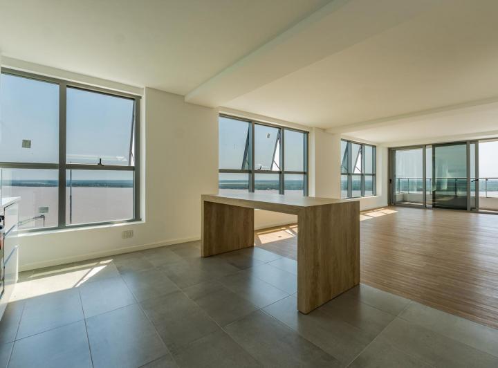Departamento · 160m² · 4 Ambientes · 2 Cocheras