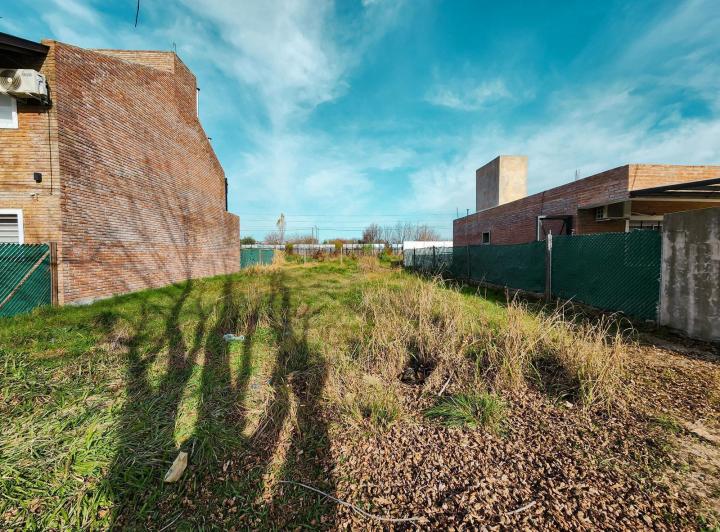 Terreno · 300m²