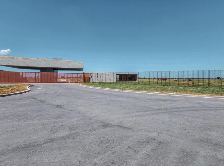 Terreno · 808m²