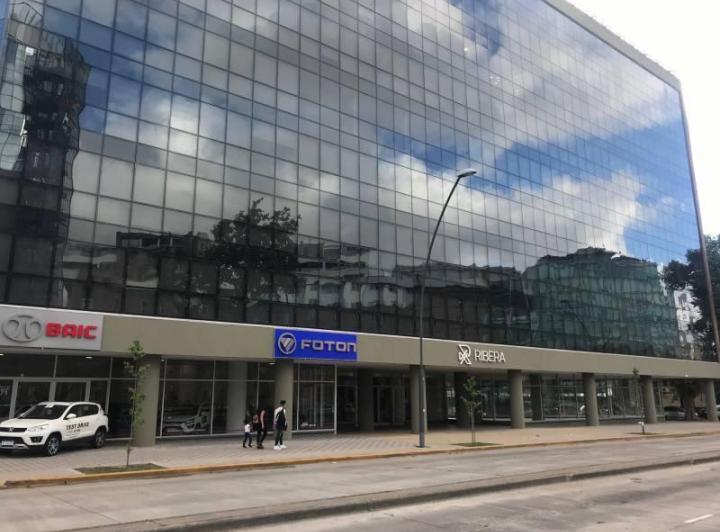 Oficina comercial · 230m² · 2 Cocheras
