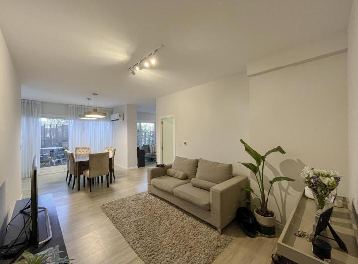 Departamento · 107m² · 6 Ambientes · 1 Cochera
