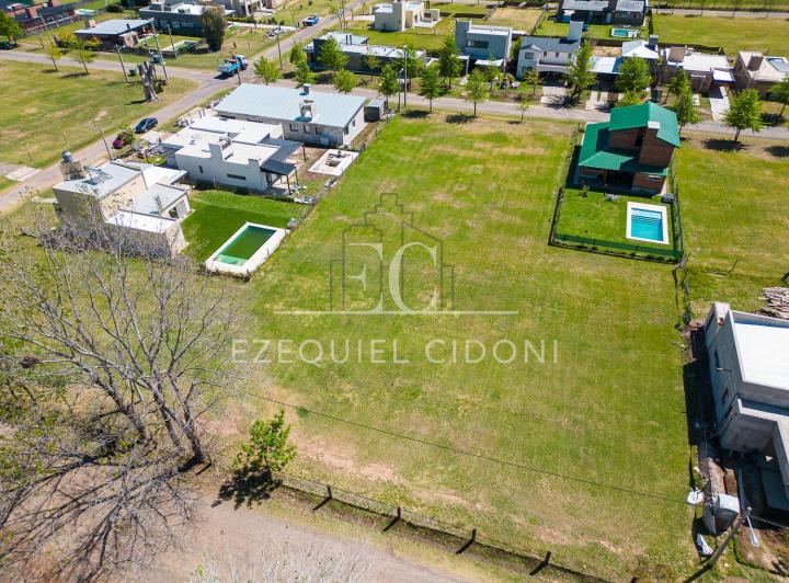 Terreno · 516m²