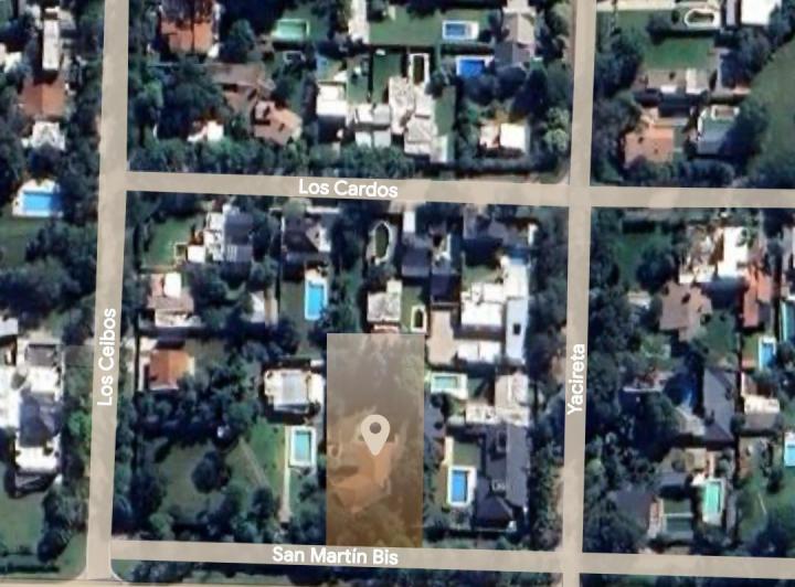 Terreno · 1350m²