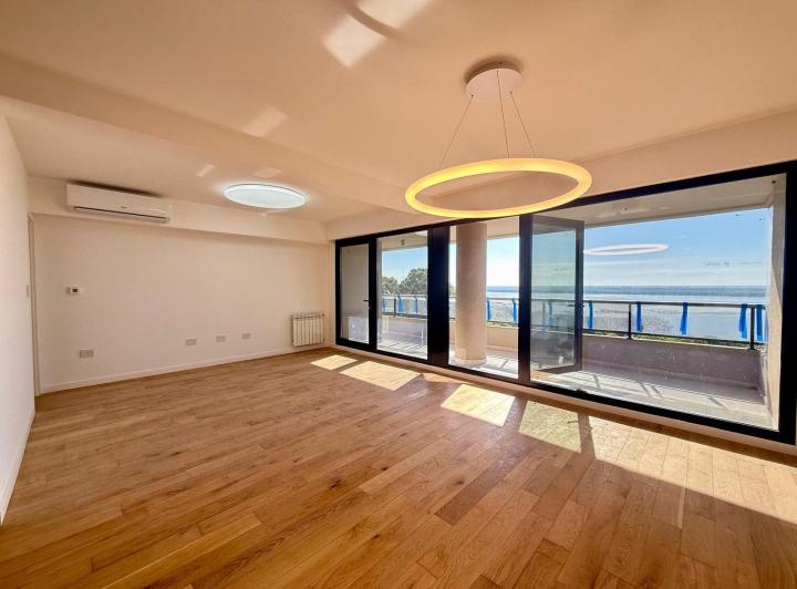 Departamento · 126m² · 4 Ambientes · 1 Cochera