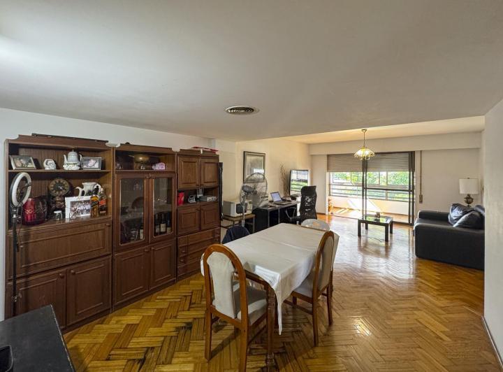 Departamento · 139m² · 5 Ambientes · 1 Cochera