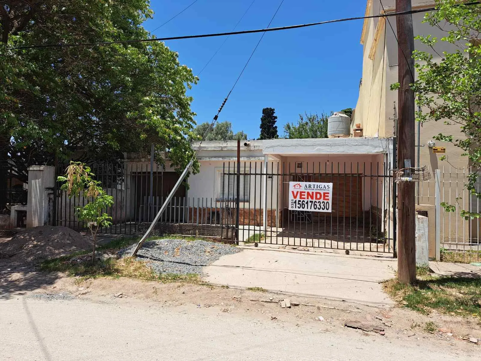 VENDO CASA 2 DORMITORIOS B°LOS BOULEVARES
