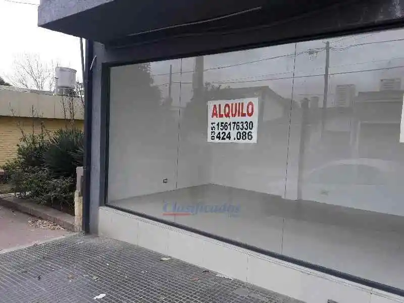 ALQUILO LOCAL COMERCIAL EN B°ALTO ALBERDI, 30M2 APROX,