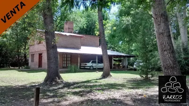 Casa en venta en localidad de Nono.