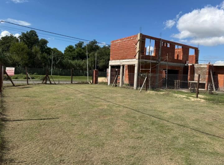 Terreno · 250m²