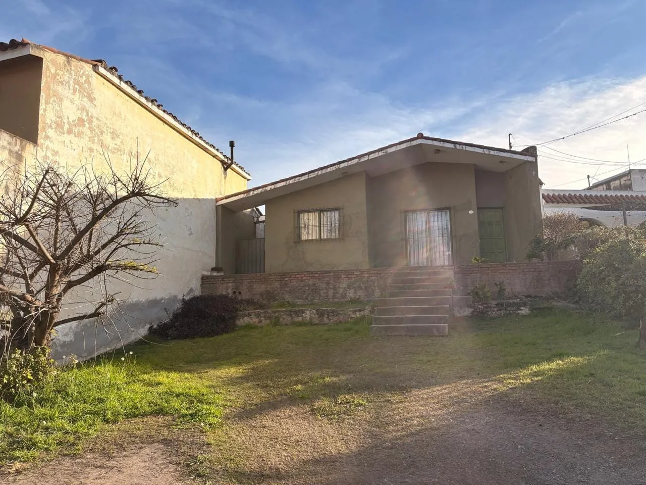 VENDO CASA A RESTAURAR 3 DORM - UNQUILLO -