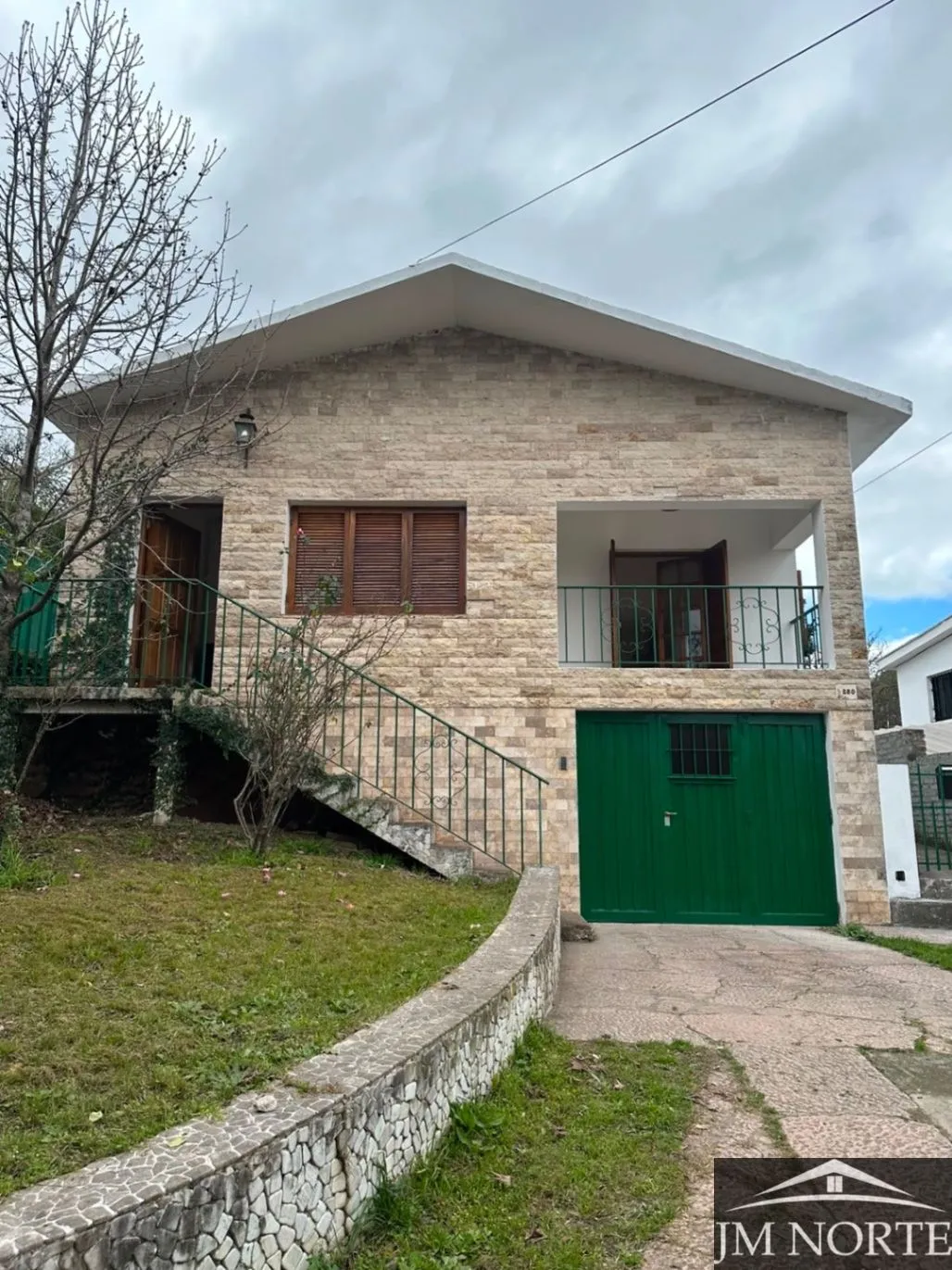 CASA EN ALQUILER - UNQUILLO