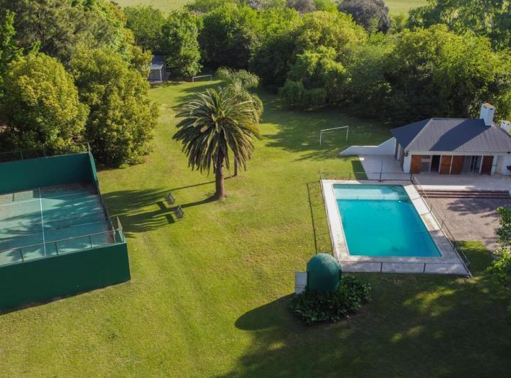 Casa · 160m² · 5 Ambientes