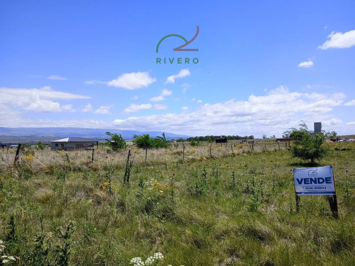 Se vende lote en Villa Ciudad Parque los Reartes