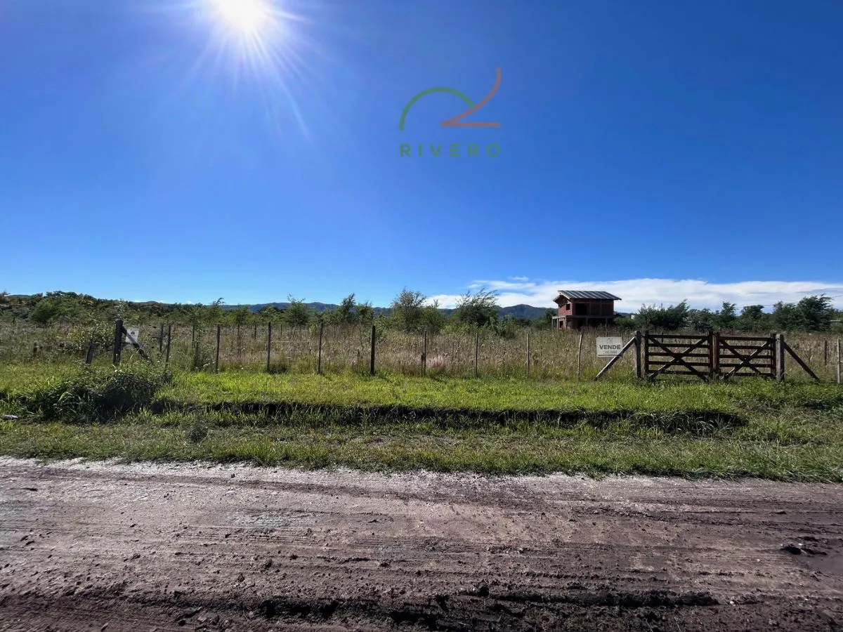 Se vende lote en Villa Ciudad Parque los Reartes